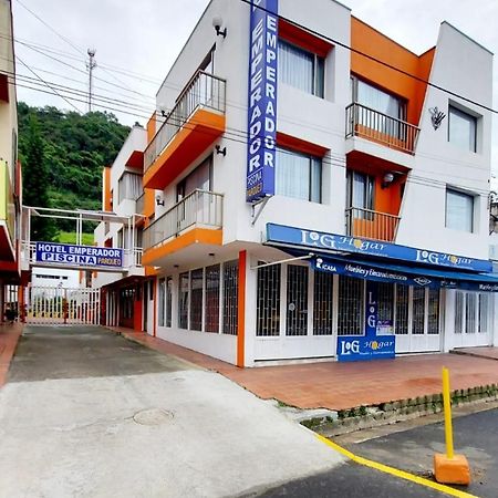 Hotel Emperador Barbosa  Luaran gambar
