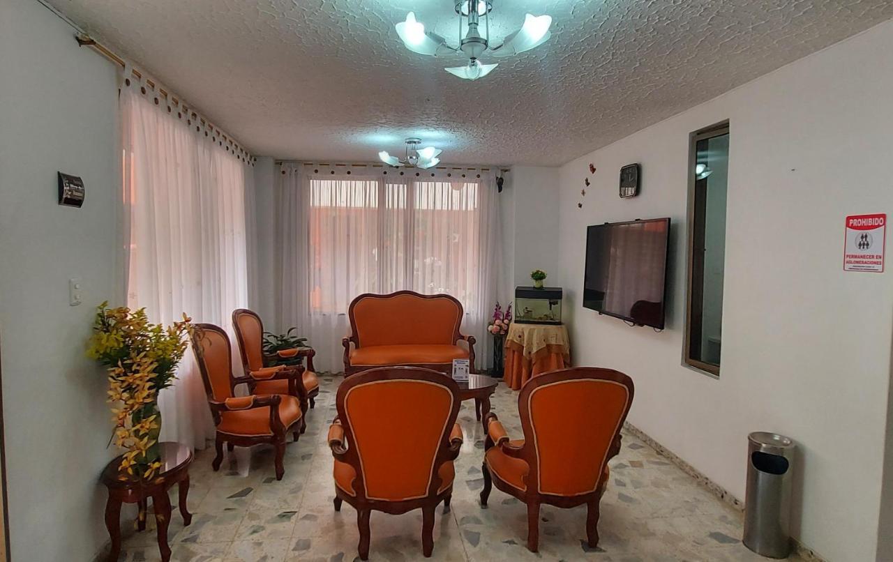 Hotel Emperador Barbosa  Luaran gambar