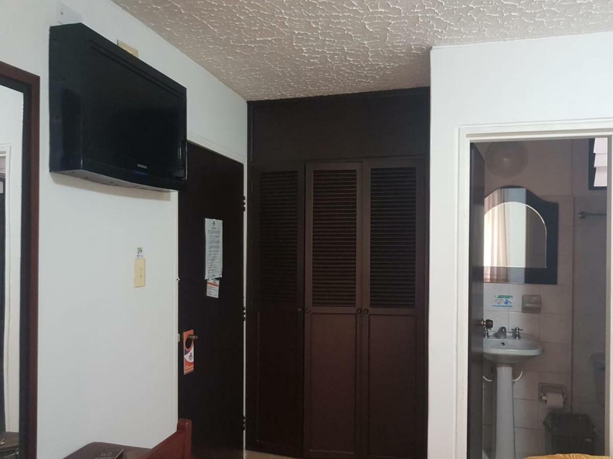 Hotel Emperador Barbosa  Luaran gambar